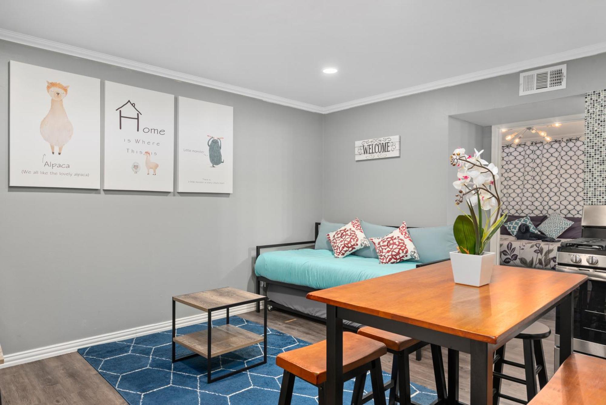 Tiffany Hip Montrose Apt Near Medcenter Uh & Nrg 休斯敦 外观 照片